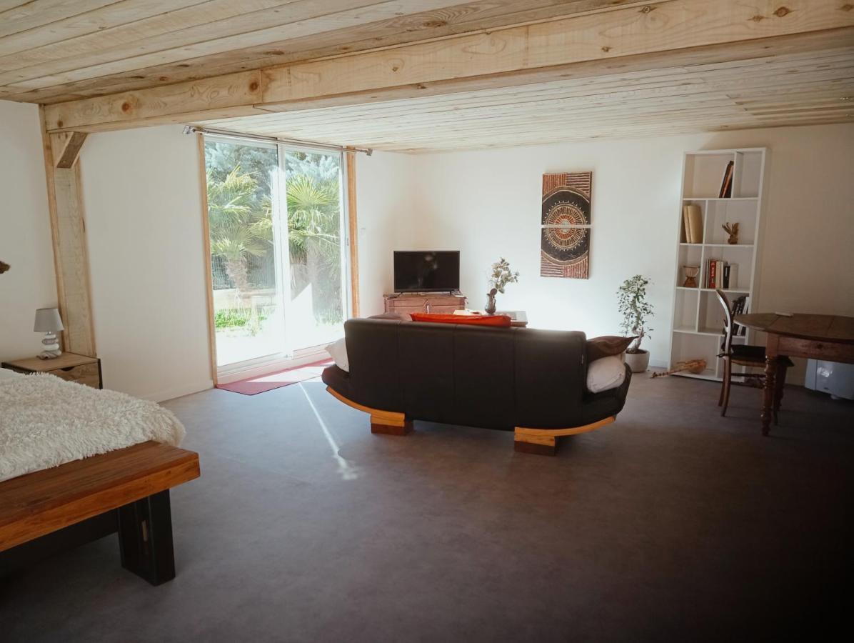 La Canette De Phil - Chambre D'Hotes, Independante - Vue Sur Piscine Samatan Bagian luar foto